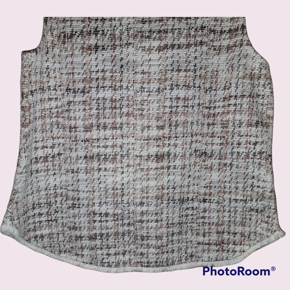 W5 Top Small - Picture 4 of 8